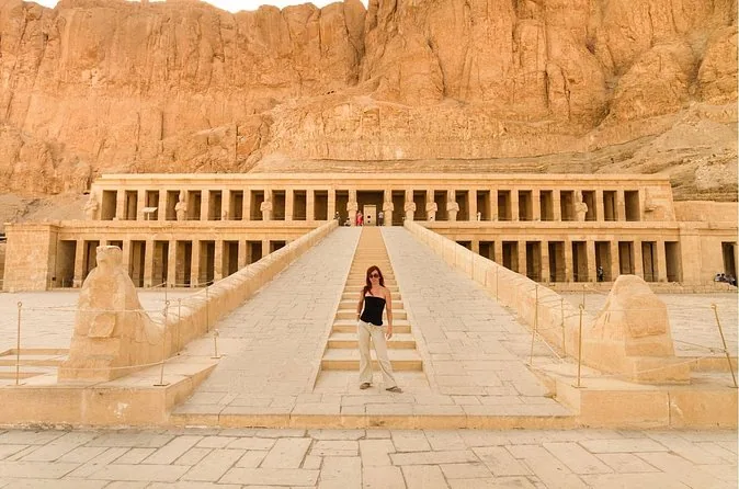 Entrada sin colas al templo de Hatshepsut y audioguía